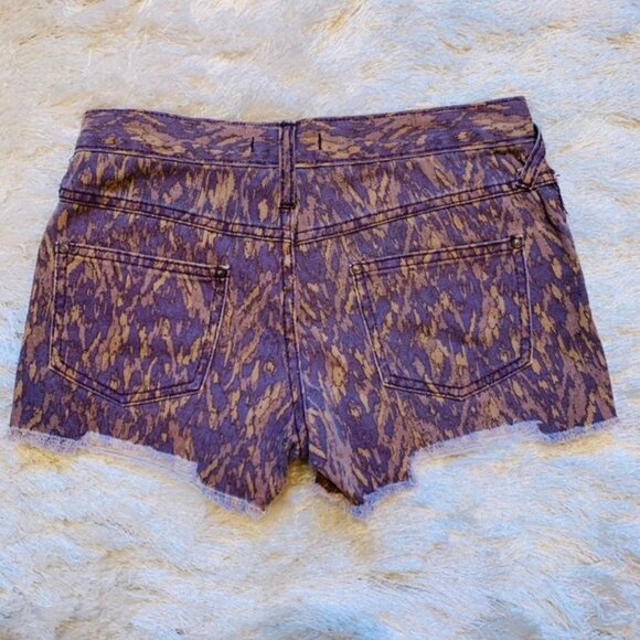FREE PEOPLE Denim Jean Shorts 24 - Picture 3 of 6